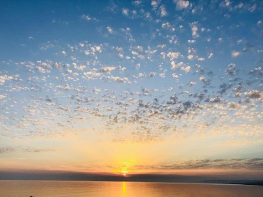 Luxurious Beach House Chesil Beach. Sleeps 6 Castletown (Dorset) Exterior foto