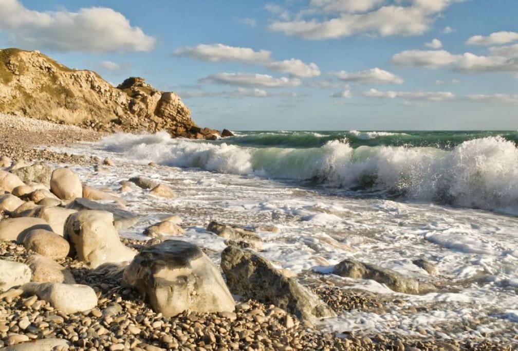 Luxurious Beach House Chesil Beach. Sleeps 6 Castletown (Dorset) Exterior foto
